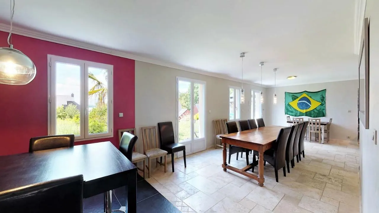 Villa De L'Impasse Des Templiers La Ville-ès-Nonais 0*,